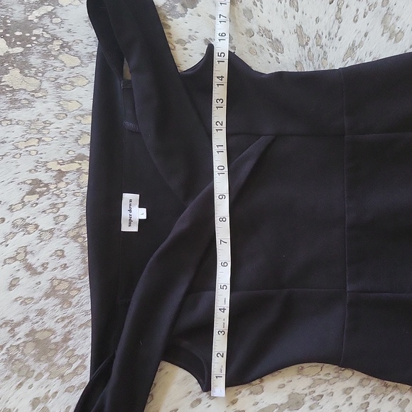 SuperDown Revolve Naya Off The Shoulder Mini Dress SzL - Picture 3 of 8